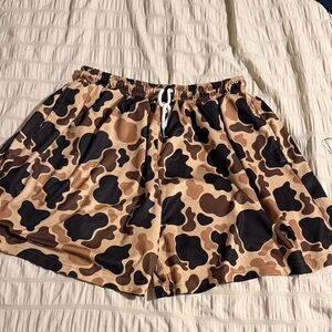 Men's Athletic Shorts - Brown Camo Print